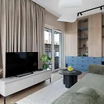 River View Terrace With Ac & Parking By Renters *