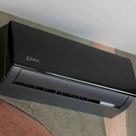 Lägenhet River View Terrace With Ac & Parking By Renters