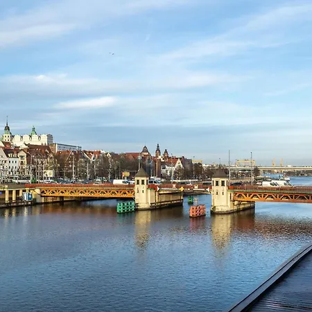 River View Terrace With Ac & Parking By Renters Appartement Szczecin