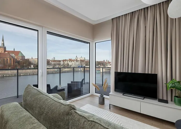 Lägenhet River View Terrace With Ac & Parking By Renters