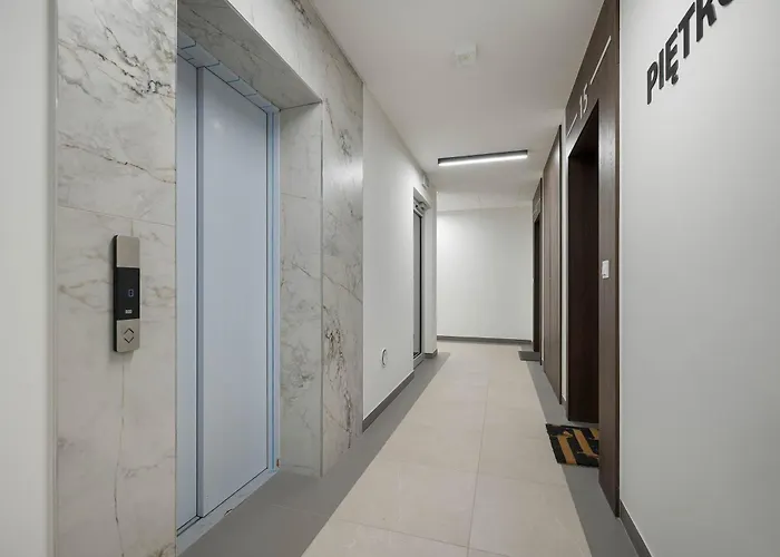 River View Terrace With Ac & Parking By Renters Szczecin