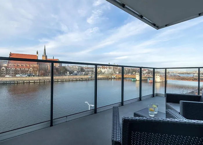 River View Terrace With Ac & Parking By Renters Lägenhet Szczecin